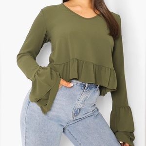 Boohoo ruffle flounce blouse NWOT